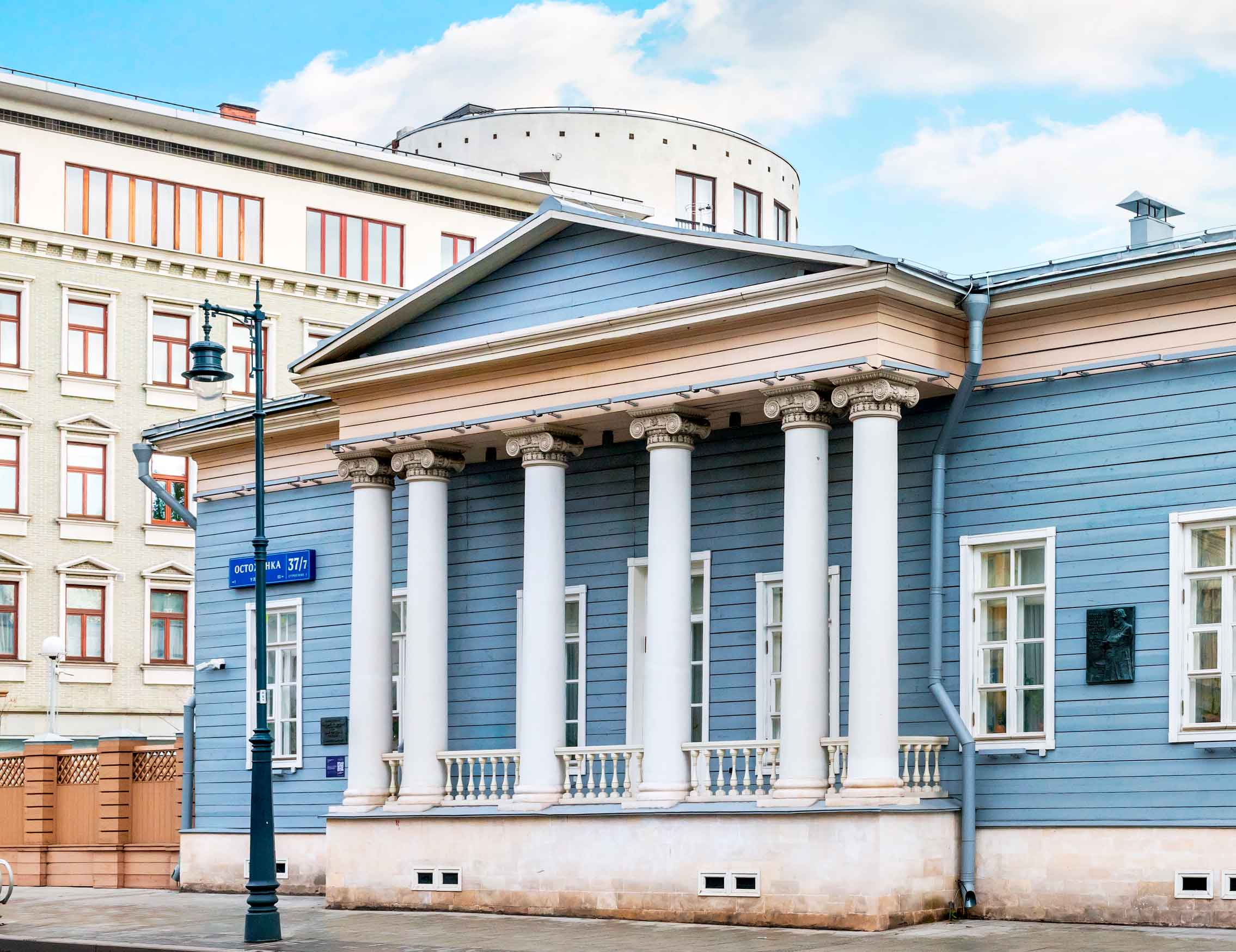 В гостях у русских классиков. Дома великих литераторов в Москве