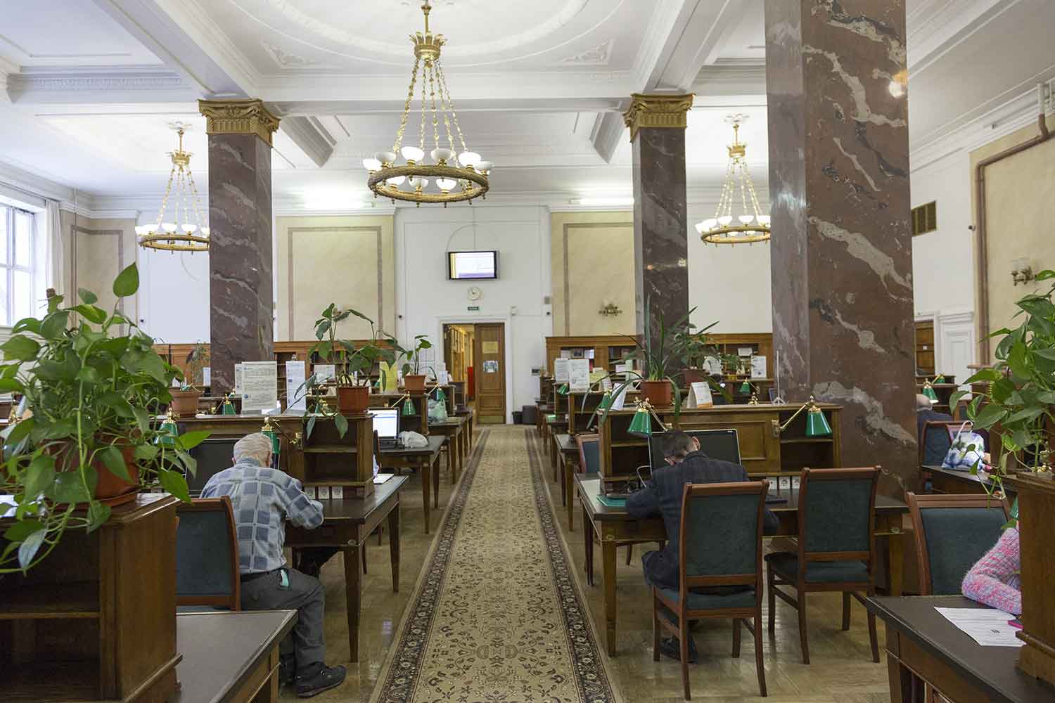 Открывая Москву через русский язык. Маршрут с филологическим акцентом