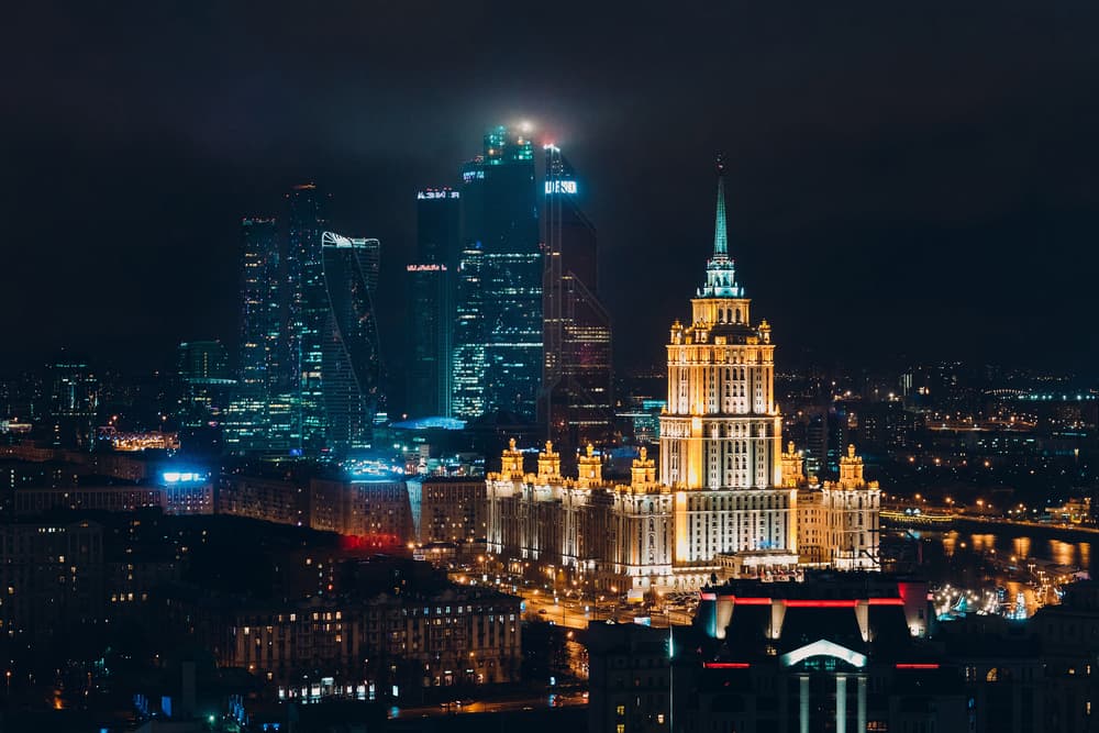 Москва под луной: велопрогулка по ночной столице